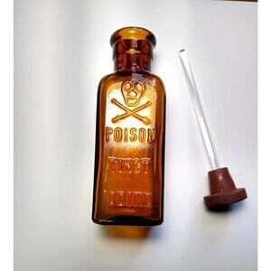 Antique Amber Glass Poison Bottle Skull & Crossbones Tincture Iodine Dropper K7